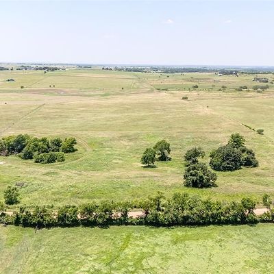 1282 Cr 329, Yoakum, TX 77995