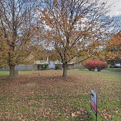 129 E Springville Rd, Boiling Springs, PA 17007