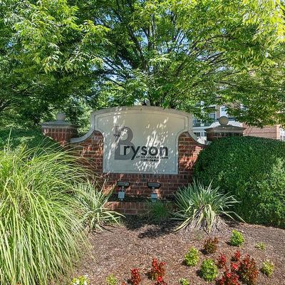 12917 Centre Park Circle, Herndon, VA 20171