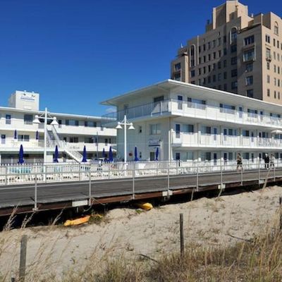 111 S Dudley Ave #214 Ave, Ventnor, NJ 08406