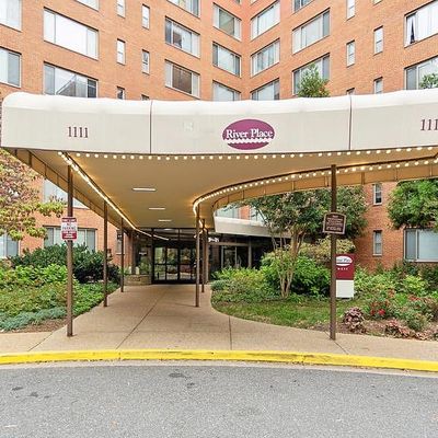 1111 Arlington Boulevard, Arlington, VA 22209