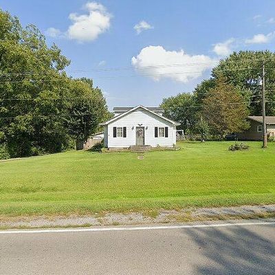 1111 N Maple St, Carterville, IL 62918