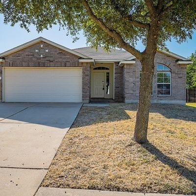 1115 Remington Dr, Leander, TX 78641