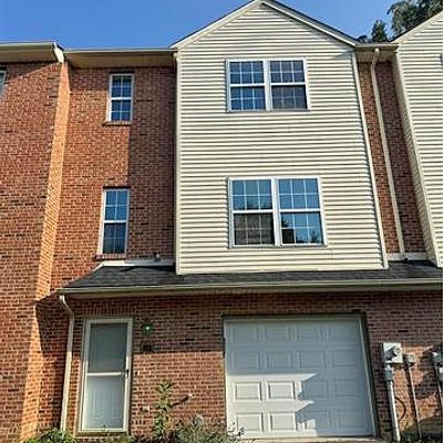 112 Cobblestone Ct, Alburtis, PA 18011