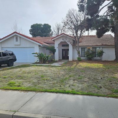 11319 Jenlee Ave, Bakersfield, CA 93312