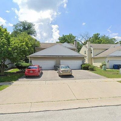 1162 Treetop Ct, Toledo, OH 43615