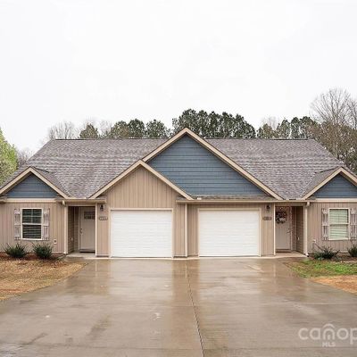 1384/1386 Casey Creek Road, Chesnee, SC 29323