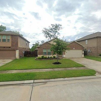 139 Meadow Grove Dr, Conroe, TX 77384