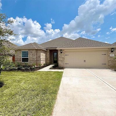 13905 Starboard Reach Drive, Texas City, TX 77510