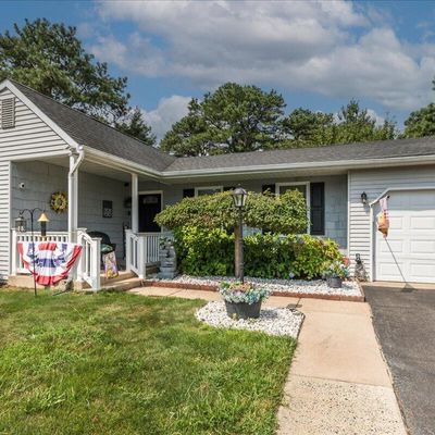 14 Ashley Road, Whiting, NJ 08759