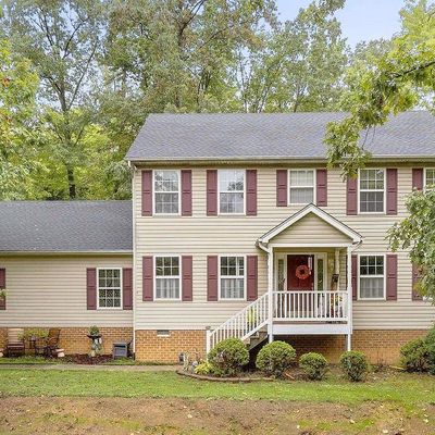 14 Woodlawn Dr, Palmyra, VA 22963