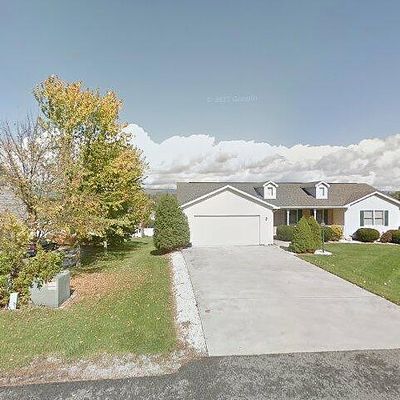 140 Century Ct, Wytheville, VA 24382