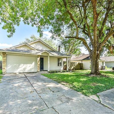 14010 Clear Forest Dr, Sugar Land, TX 77498