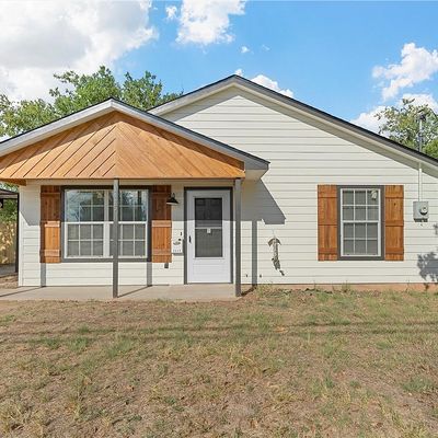 1415 Cloverleaf Rd, Waco, TX 76705