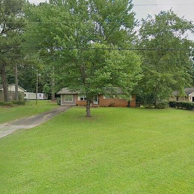 142 Cleveland Rd, Valley, AL 36854