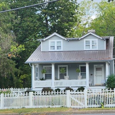 1423 N Augusta St, Staunton, VA 24401