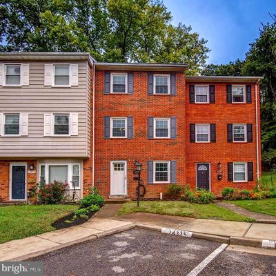 14375 Berkshire Dr, Woodbridge, VA 22193