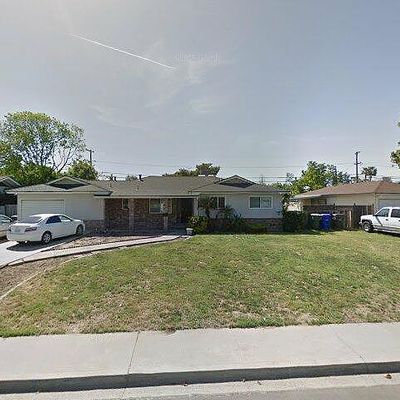 1473 Greenwood Ave, Sanger, CA 93657