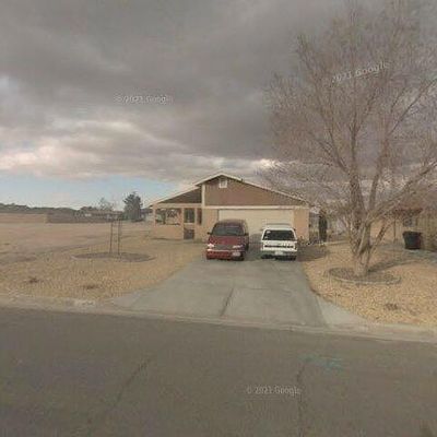 14798 Crofton Ln, Helendale, CA 92342