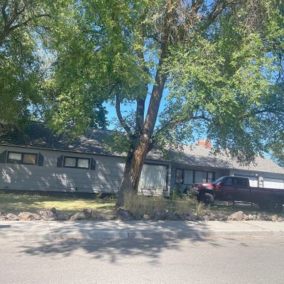 14915 E 8 Th Ave, Spokane Valley, WA 99037