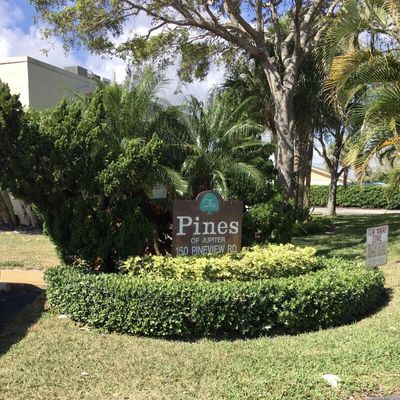 150 Pineview Rd, Jupiter, FL 33469