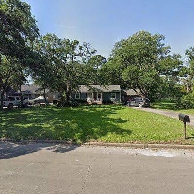 1501 Wright Blvd, Baytown, TX 77520