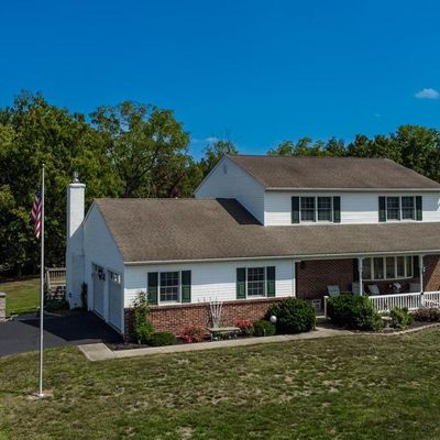 13 Quiet Ct, Gilbertsville, PA 19525