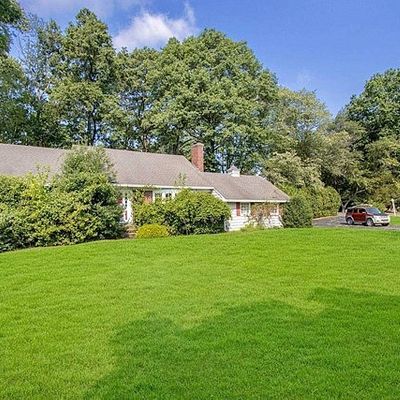 130 Honeysuckle Dr, Township Of Washington, NJ 07676