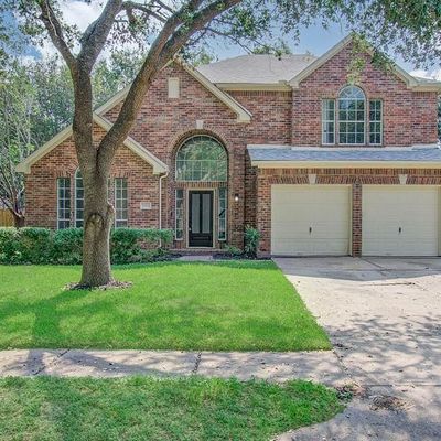 1303 Sandpiper Ct S, Pearland, TX 77584