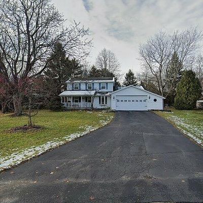 1316 Robin Hood Ln, Webster, NY 14580