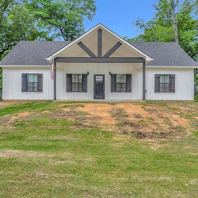 132 Connie Ln, Lufkin, TX 75904