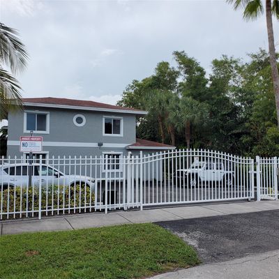 1323 Ne 5 Th Ave, Fort Lauderdale, FL 33304