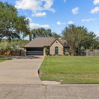 13402 Bob White Dr, Santa Fe, TX 77510