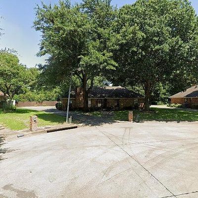 1352 Meriweather Pl, Desoto, TX 75115