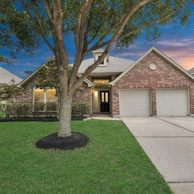 13605 Orchard Wind Ln, Pearland, TX 77584