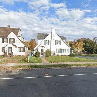 137 W Center St, Manchester, CT 06040