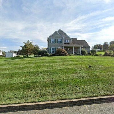 1370 Roberts Rd, Gilbertsville, PA 19525