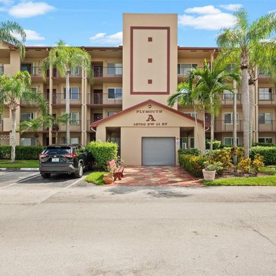 13700 Sw 11th St, Pembroke Pines, FL 33027