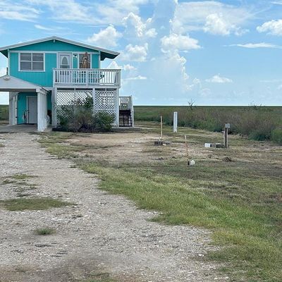 1379 Fm Rd 2031, Matagorda, TX 77457