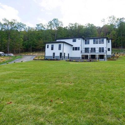 138 Wooded Lane, Front Royal, VA 22630