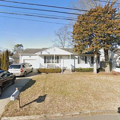 164 Walnut Creek Ln, Toms River, NJ 08753