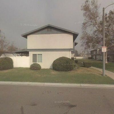 16830 Village Ln #D, Fontana, CA 92336