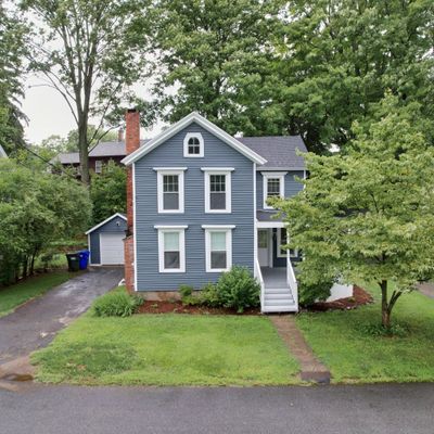 17 Maple St, Thomaston, CT 06787