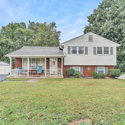 1702 Glendon Rd, Salem, VA 24153