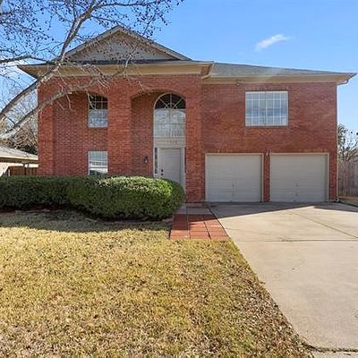 1720 Wren Dr, Mansfield, TX 76063