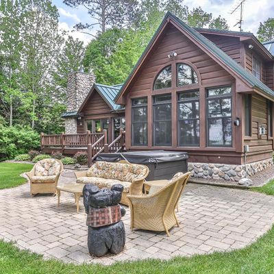 1723 Seven Oaks Ln, Minocqua, WI 54548