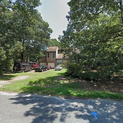 1769 Tuckahoe St, Gloucester Point, VA 23062