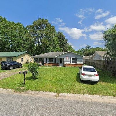 18 Edinborough Ave, Chickasaw, AL 36611