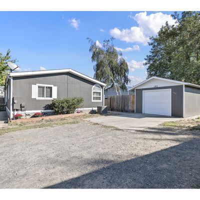 180 Bobwhite St, Roseburg, OR 97471