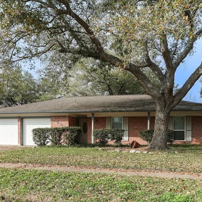 1809 Lazy Creek Ln, Pearland, TX 77581